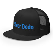 Load image into Gallery viewer, Gorra tipo trucker bordad azul