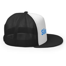 Load image into Gallery viewer, Gorra tipo trucker bordad azul