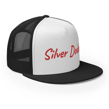 Load image into Gallery viewer, Gorra tipo trucker bordado rojo