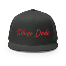 Load image into Gallery viewer, Gorra tipo trucker bordado rojo
