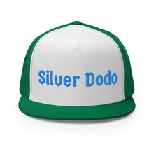 Load image into Gallery viewer, Gorra tipo trucker bordad azul