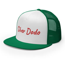 Load image into Gallery viewer, Gorra tipo trucker bordado rojo