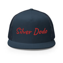 Load image into Gallery viewer, Gorra tipo trucker bordado rojo
