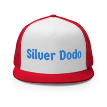 Load image into Gallery viewer, Gorra tipo trucker bordad azul