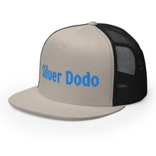 Load image into Gallery viewer, Gorra tipo trucker bordad azul