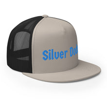 Load image into Gallery viewer, Gorra tipo trucker bordad azul