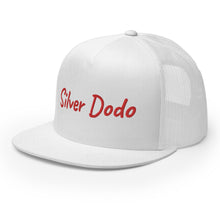 Load image into Gallery viewer, Gorra tipo trucker bordado rojo
