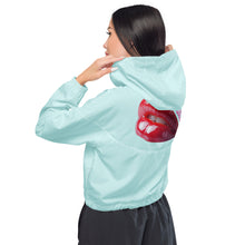 Load image into Gallery viewer, Cortavientos crop para mujer Vivian light cyan