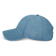 Load image into Gallery viewer, Gorra vaquera bordado gris
