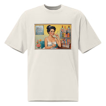 Load image into Gallery viewer, Camiseta oversize con efecto desgastado Beauty Bar