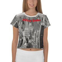 Load image into Gallery viewer, Camiseta corta  Kaia  letras rojas