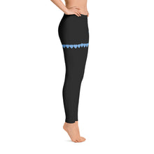 Load image into Gallery viewer, Leggings corazones azules negro
