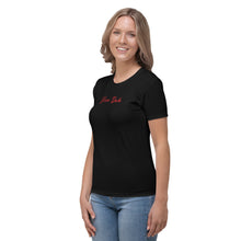 Load image into Gallery viewer, Camiseta para mujer básica negra letras rojas

