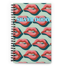 Load image into Gallery viewer, Libreta de puntos labios verde