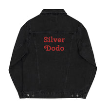 Load image into Gallery viewer, Chaqueta denim unisex bordado con letras rojas