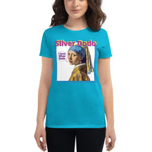 Load image into Gallery viewer, Camiseta de manga corta para mujer La Joven de la Perla