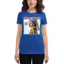 Load image into Gallery viewer, Camiseta de manga corta para mujer La  Joven de la Perla
